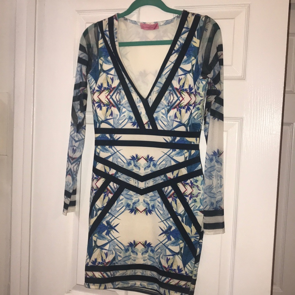 Long sleeved Body con Dress